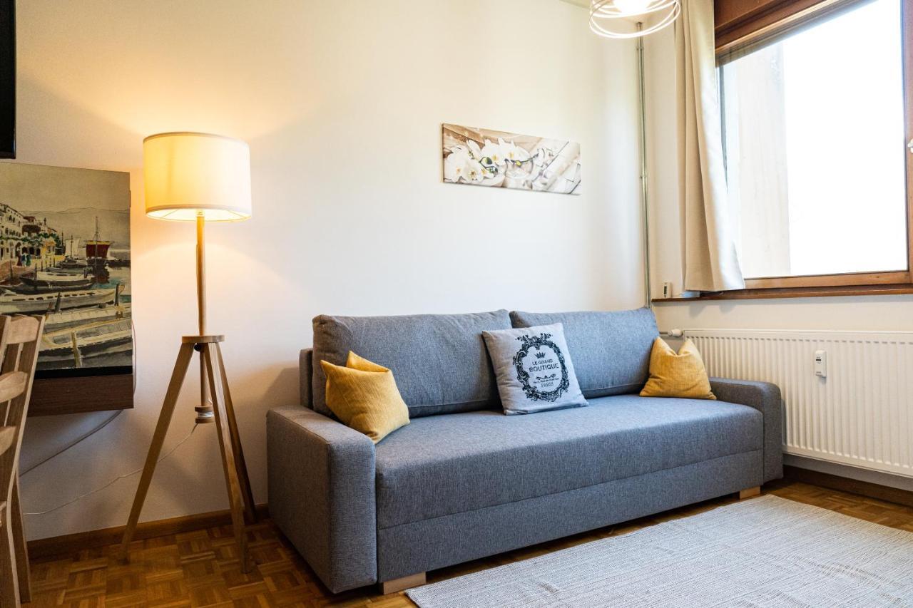 Apartment Flow Winkel Atelier Meran
